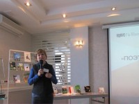 А. Лазарева рассказывает о деятельности «Северного огонька»