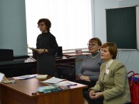 7 декабря: свои стихи гимназистам читает Маргарита Сладкова