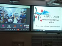 Свои стихи читает Хачик Манукян