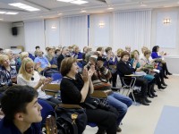 Стихи создают разное настроение