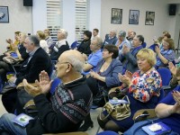 Одобрение присутствующих