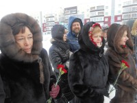 У дома, где жил Петр Суханов