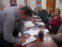 Автограф В.Сазановича для гостьи