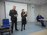 В книге есть страницы о выпускнике Петре Суханове
