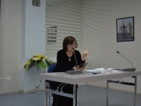 Нина Ягодинцева читает свои стихи